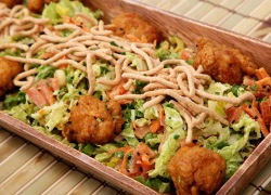 Oriental Crispy Chicken Salad